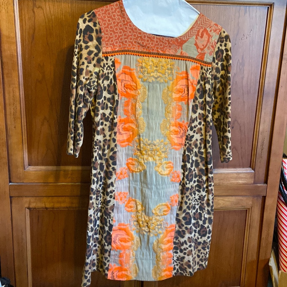 Boutique mixed media leopard dress like Ivy Jane